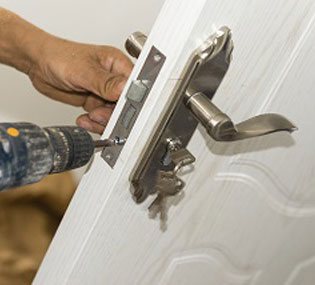 Lock Key Store Hamilton, OH 513-323-3097 Lock Key Store Hamilton, OH 513-323-3097