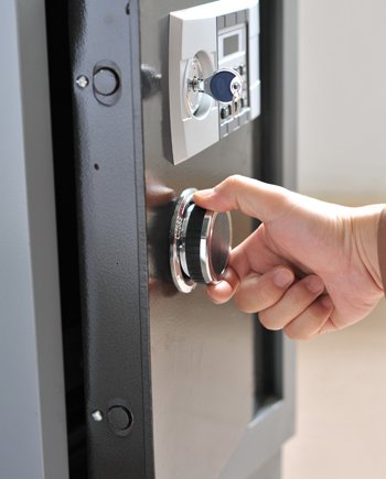 Lock Key Store Hamilton, OH 513-323-3097 Lock Key Store Hamilton, OH 513-323-3097